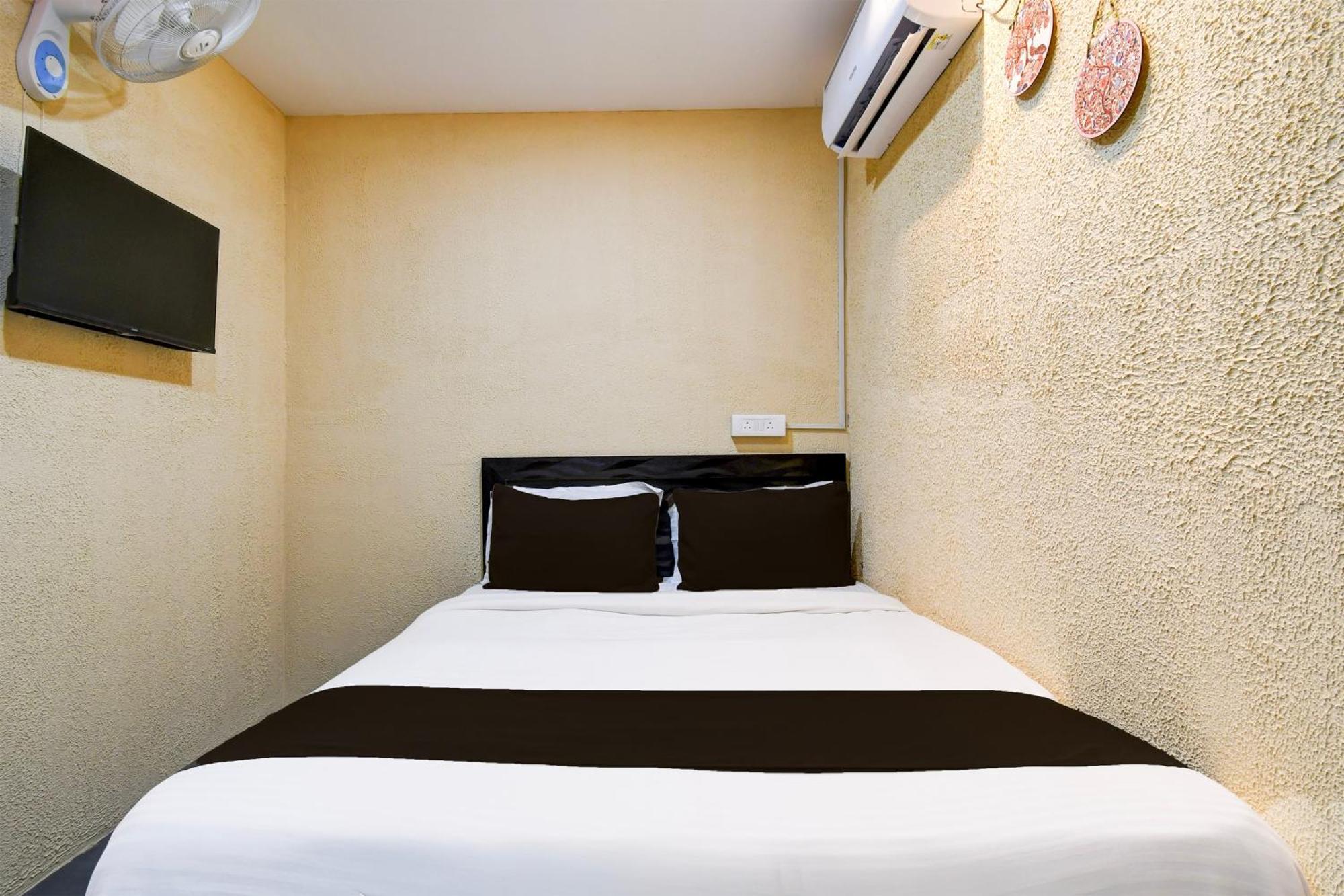Super Hotel O Pra Guest House ブバネーシュワル エクステリア 写真