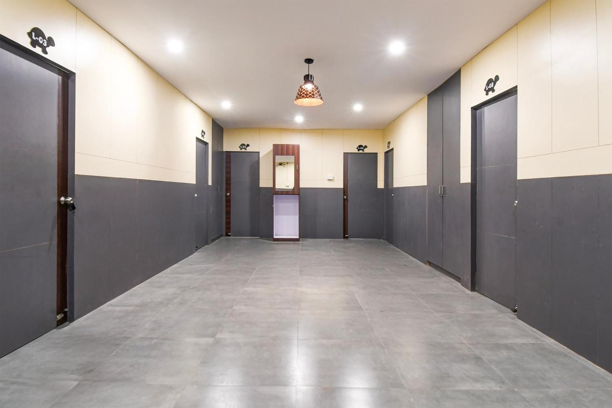 Super Hotel O Pra Guest House ブバネーシュワル エクステリア 写真