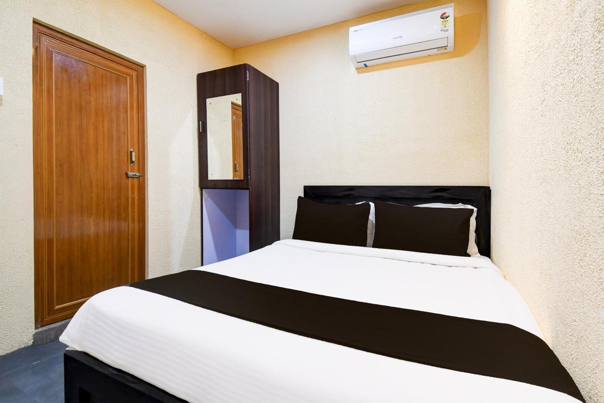 Super Hotel O Pra Guest House ブバネーシュワル エクステリア 写真
