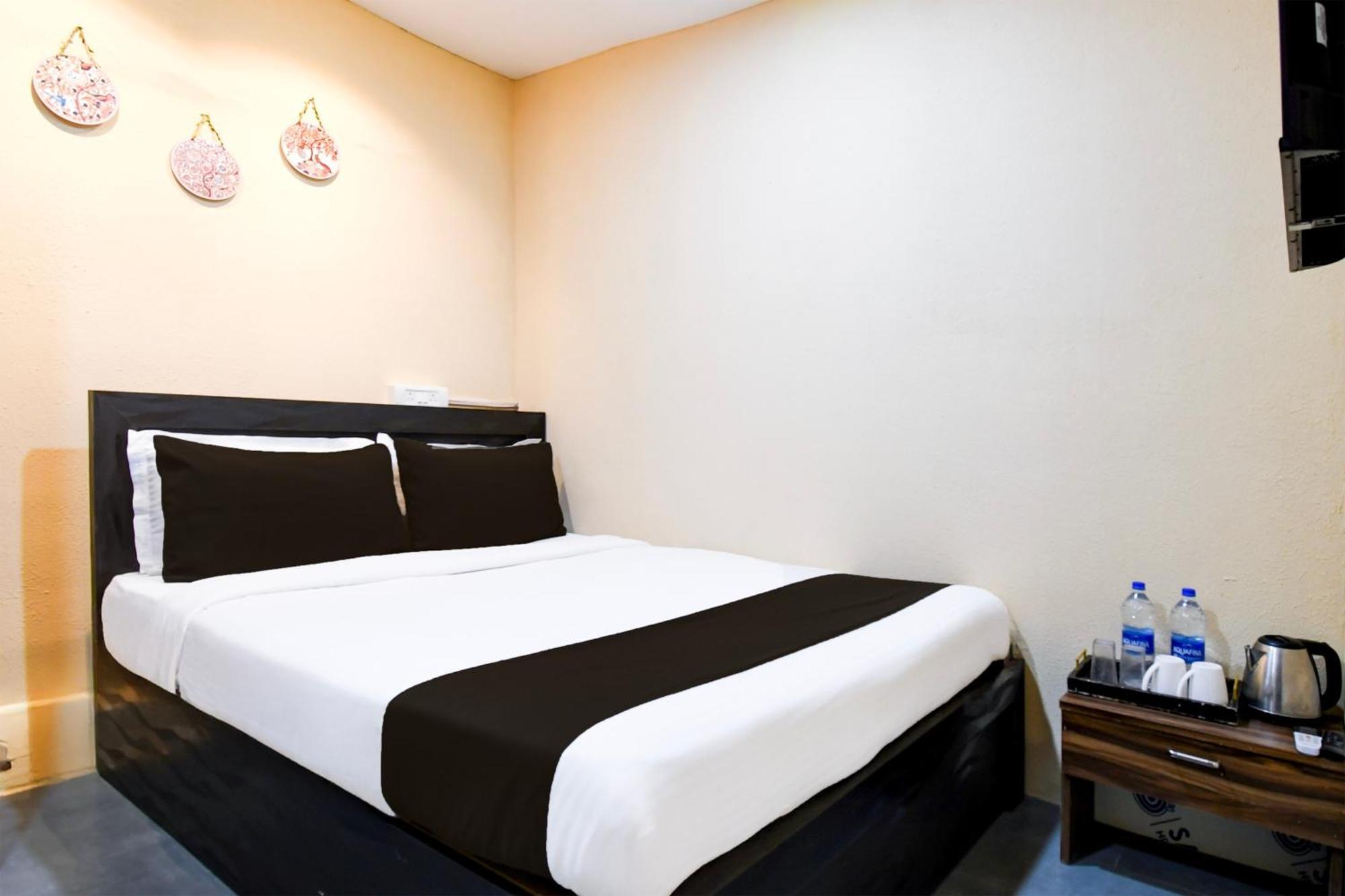 Super Hotel O Pra Guest House ブバネーシュワル エクステリア 写真
